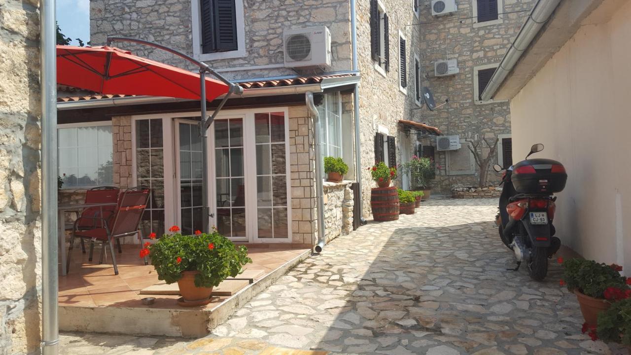 Istrska Kamnita Hisa Soncni Medulin Villa Екстериор снимка
